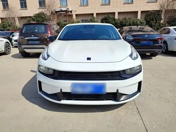 Lynk & Co 03 2019