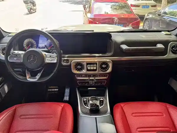 Mercedes-Benz G-Class 2023