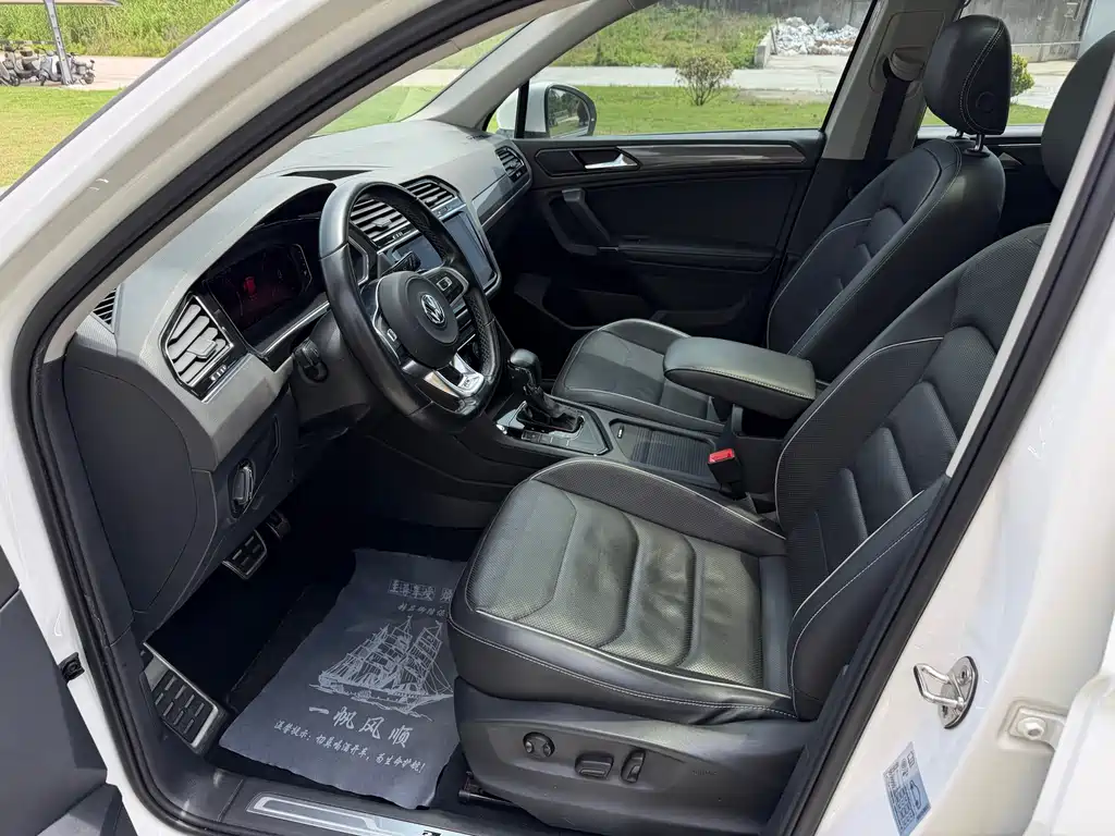 Volkswagen Tiguan L 2019 — фото 9