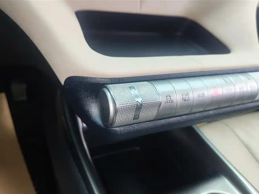 BYD Dolphin 2023 — фото 16