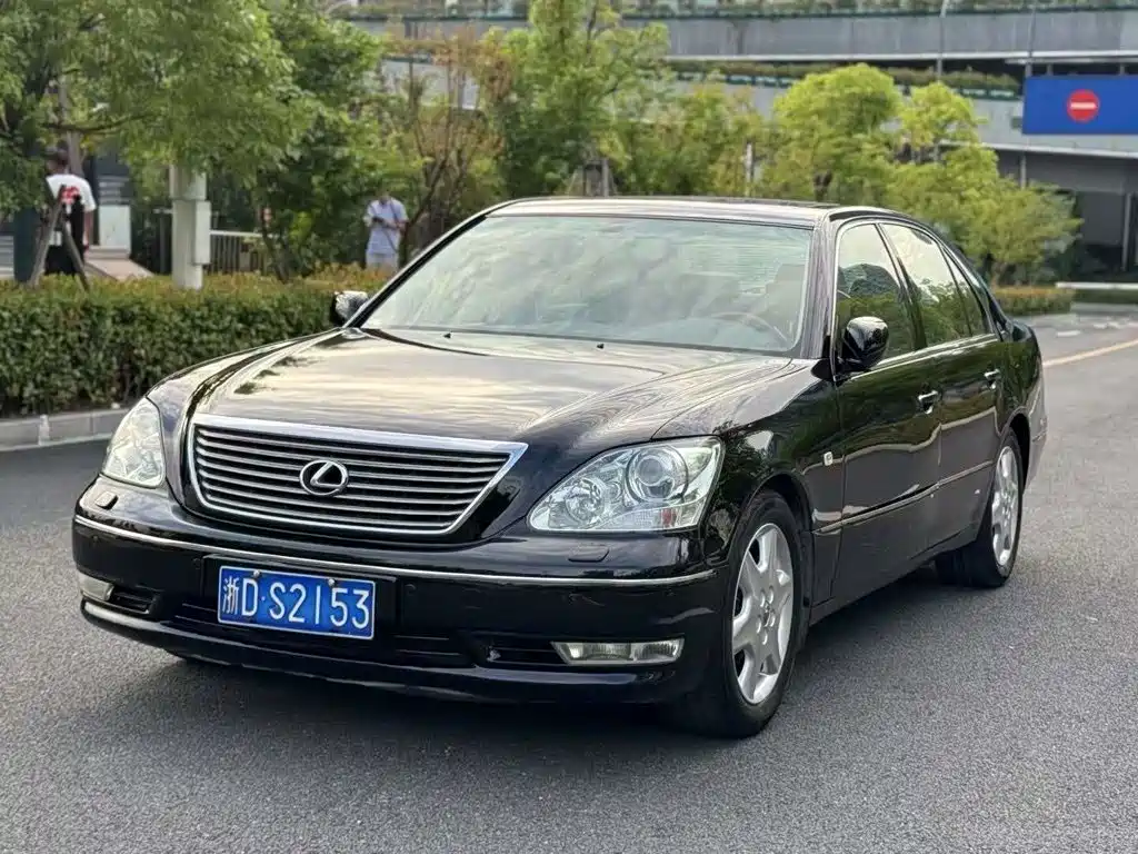 Lexus LS 2004 — фото 9