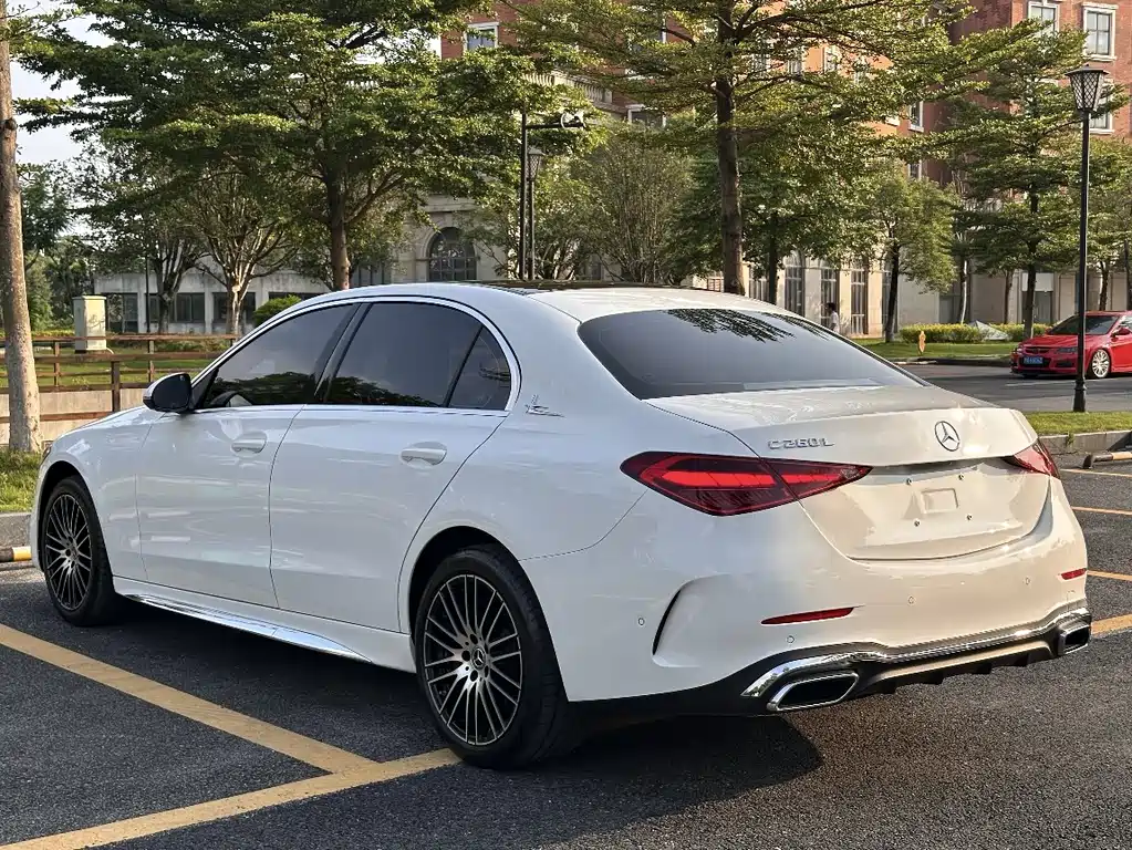 Mercedes-Benz C-Class 2023 — фото 23