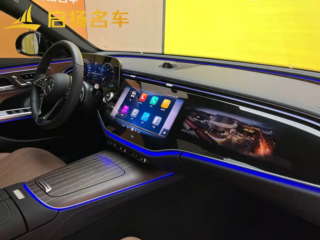 Mercedes-Benz E-Class 2025 — фото 14