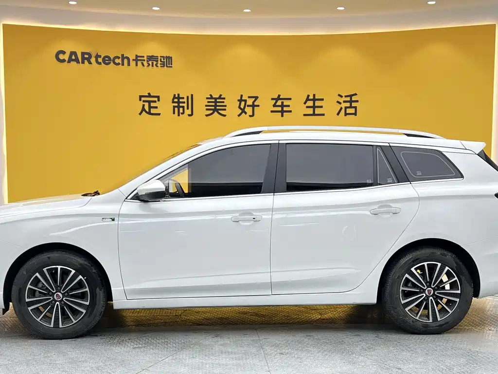 Roewe Ei5 2018 — фото 24