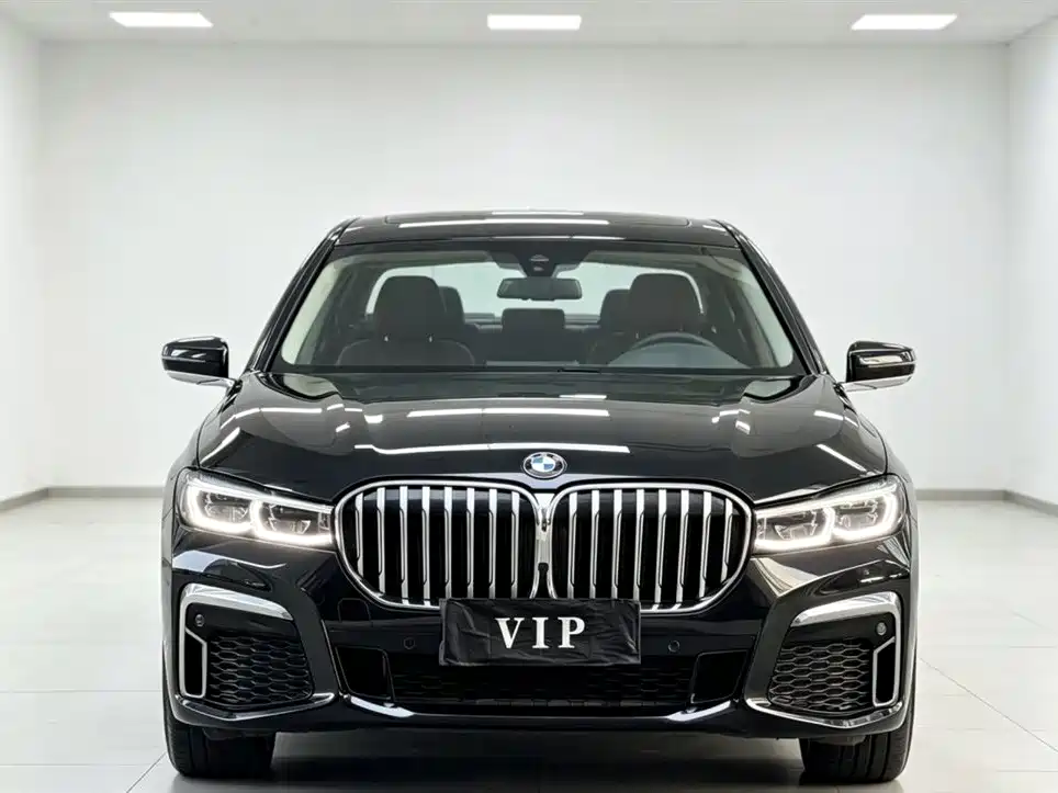 BMW 7 Series 2016 — фото 2