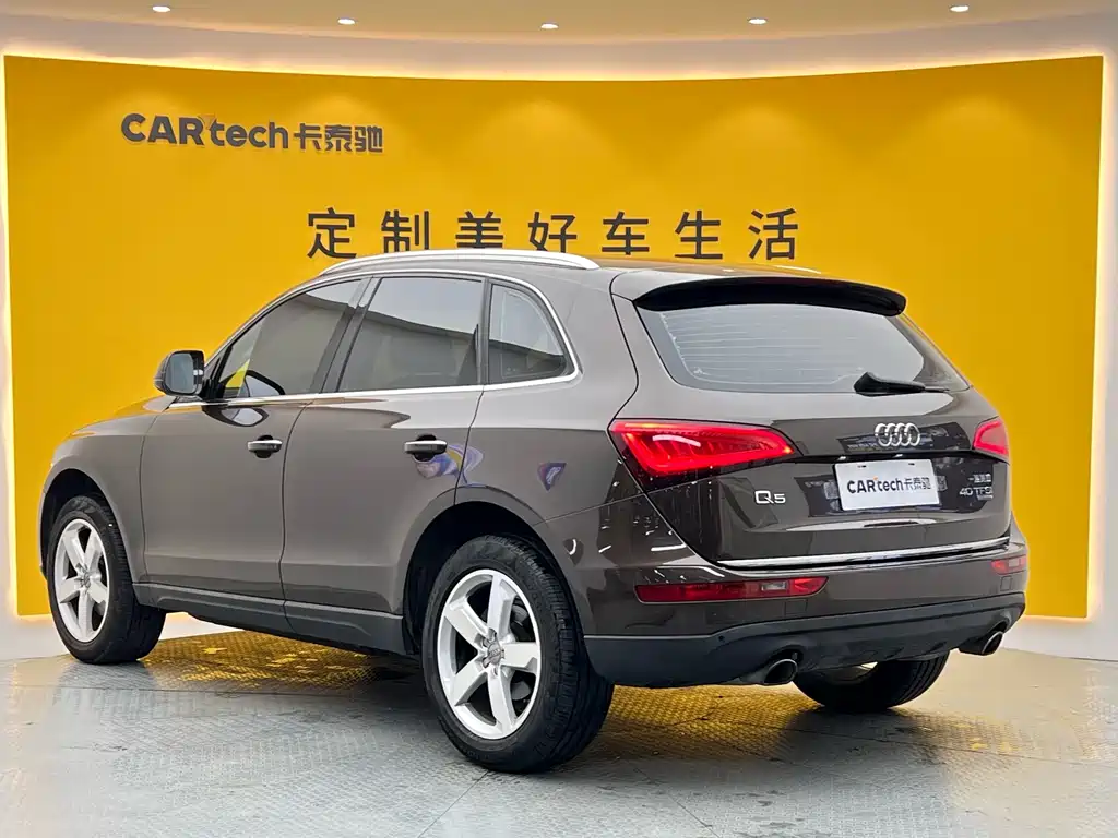 Audi Q5 2016 — фото 26