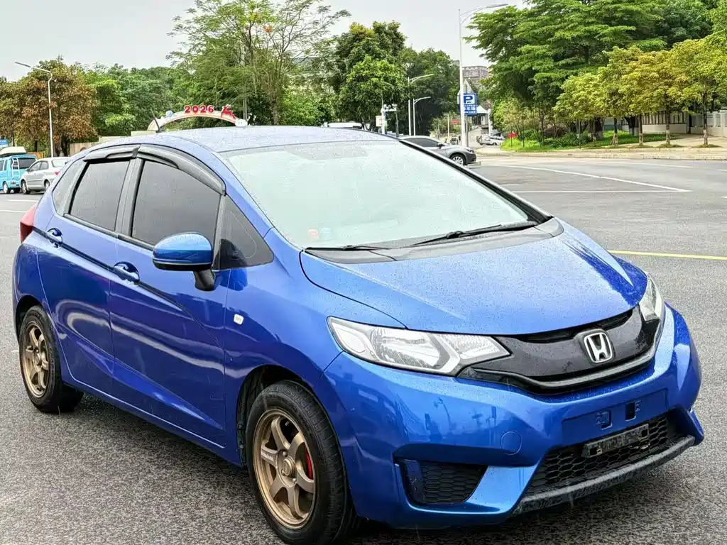 Honda Fit 2018 — фото 4