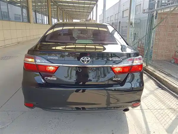 Toyota Camry 2015
