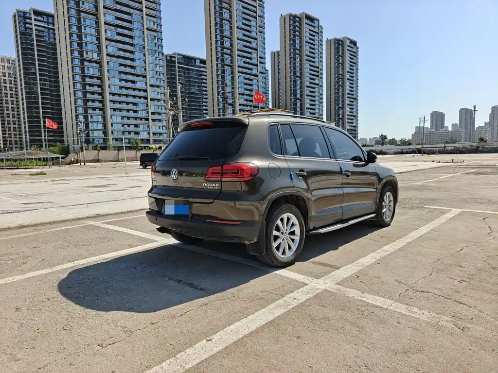 Volkswagen Tiguan 2018 — фото 7