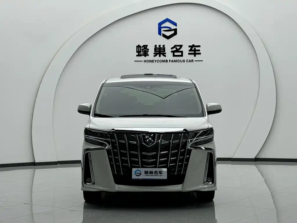 Toyota Alphard 2022