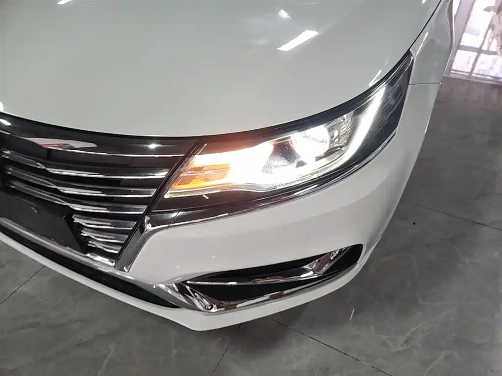 Roewe i6 Classic 2021 — фото 24