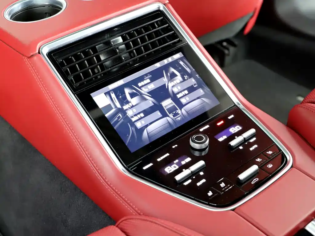 Porsche Panamera 2021 — фото 11
