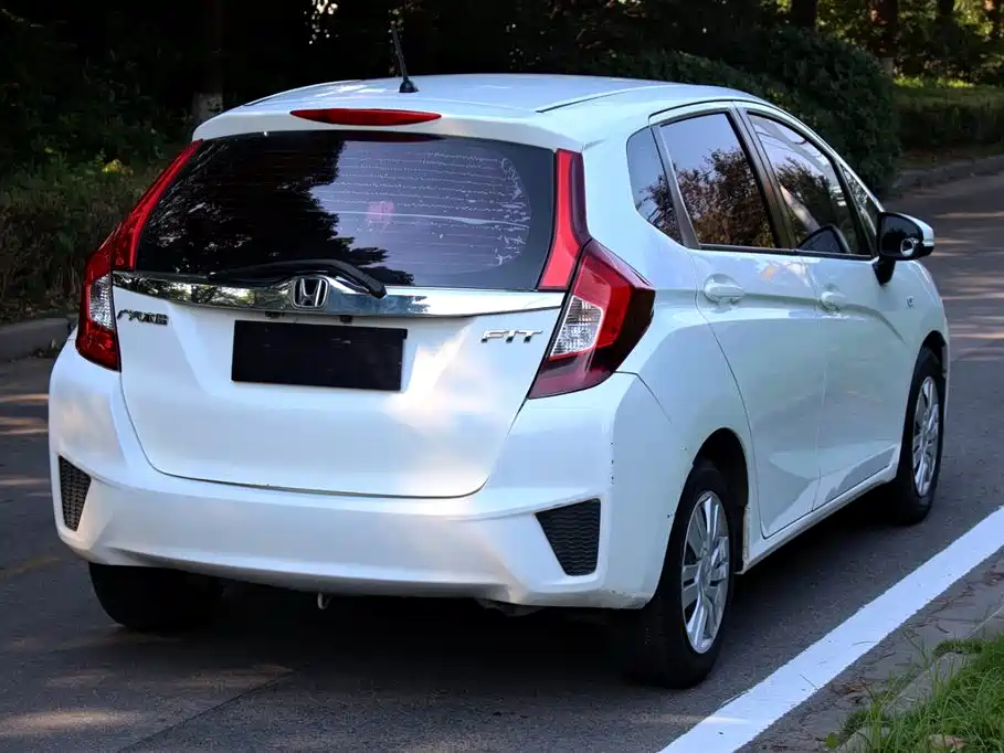 Honda Fit 2016