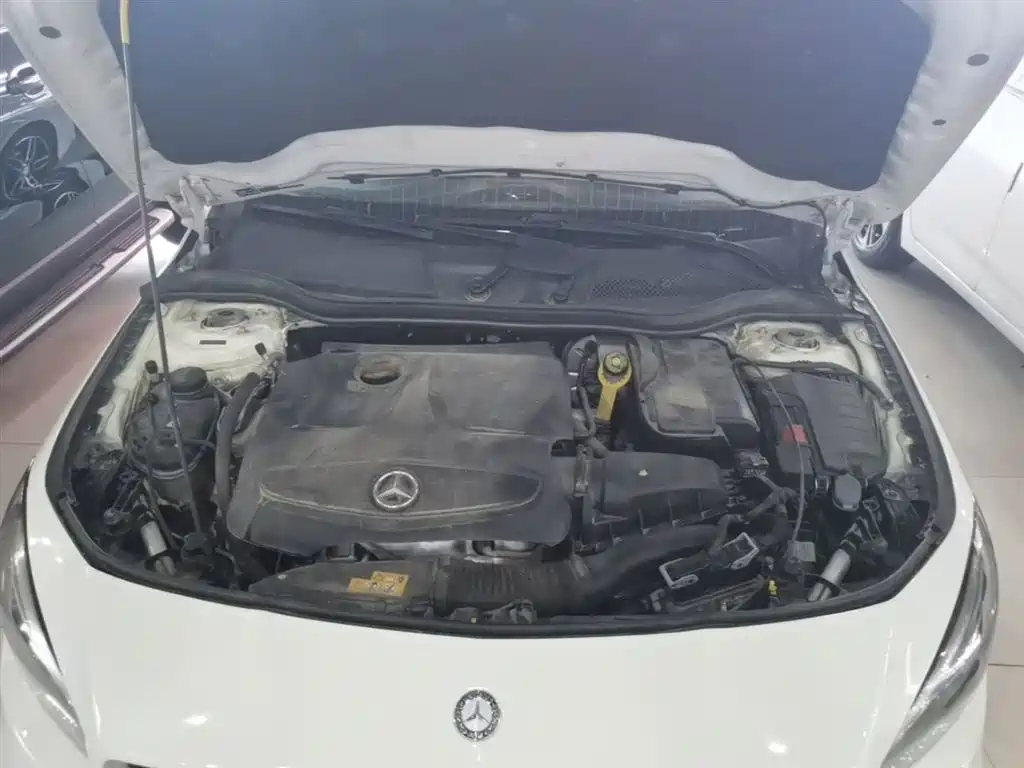 Mercedes-Benz CLA 2017 — фото 20