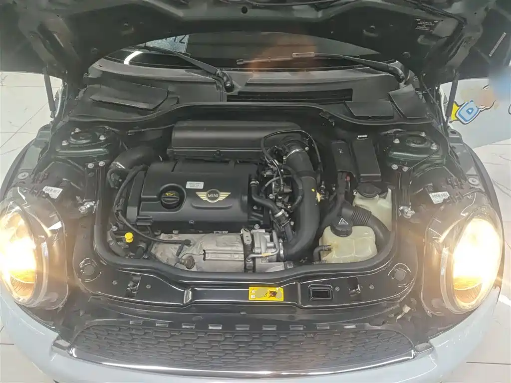 MINI Clubman 2014 — фото 16