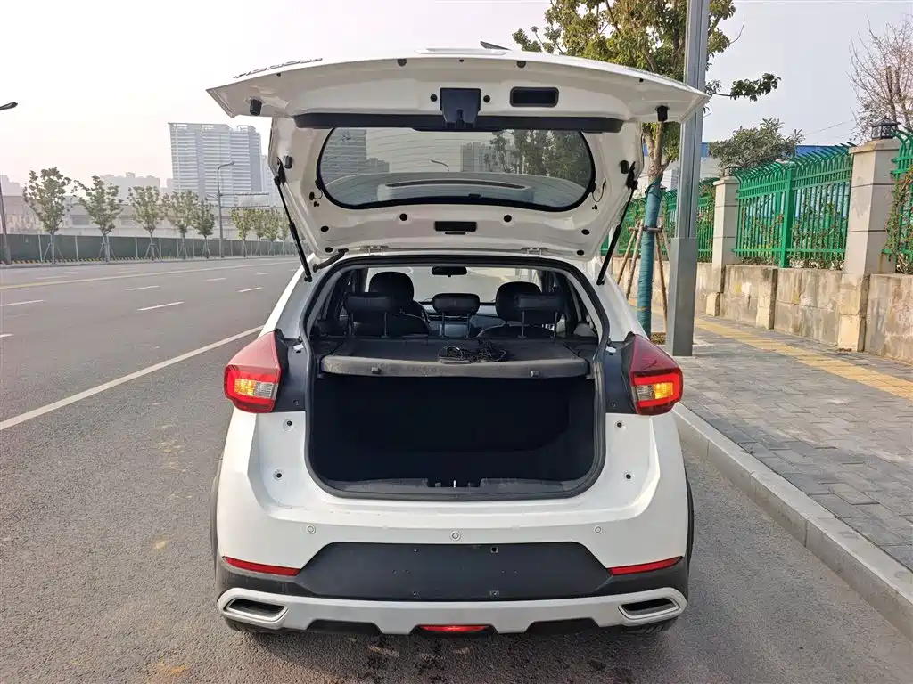 Chery Tiggo 3x 2021 — фото 15