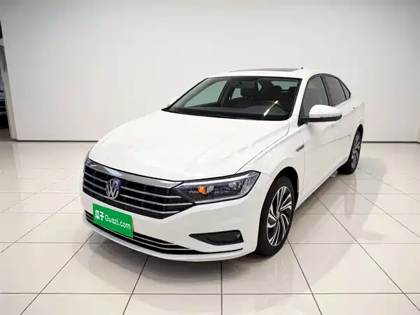 Volkswagen Sagitar 2021