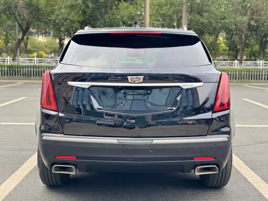 Cadillac XT5 2021 — фото 11