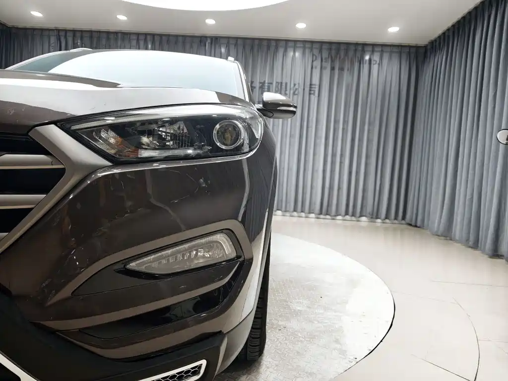 Hyundai Tucson 2018 — фото 22