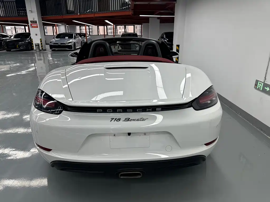 Porsche 718 2020 — фото 17