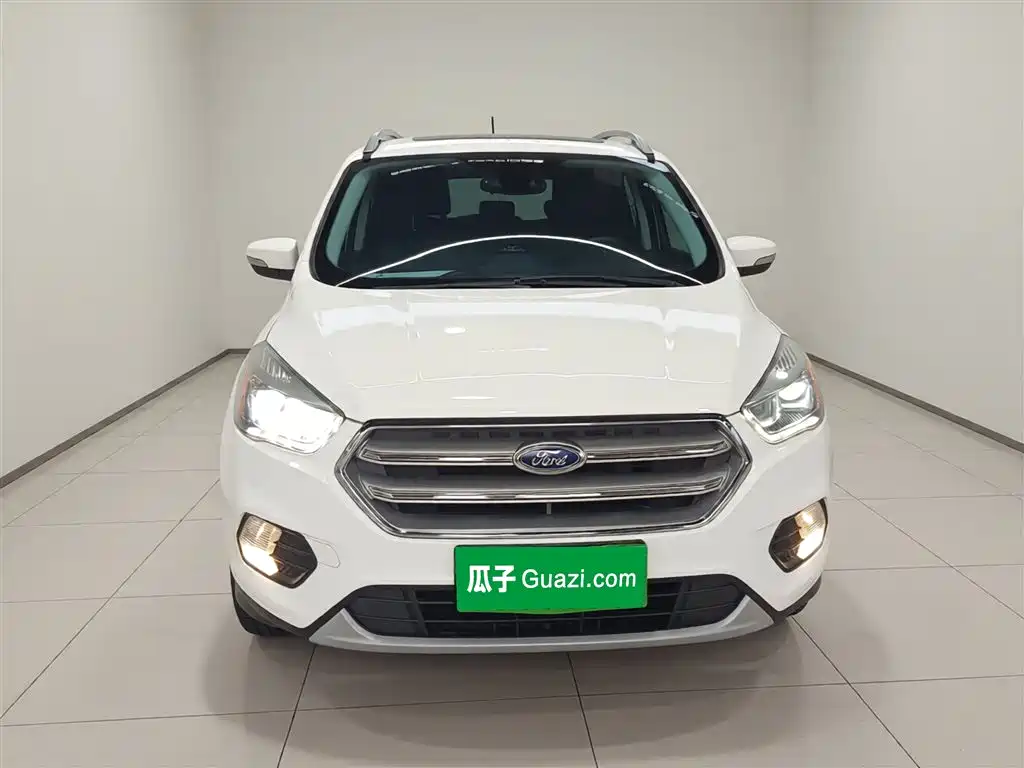 Ford Kuga 2017 — фото 3