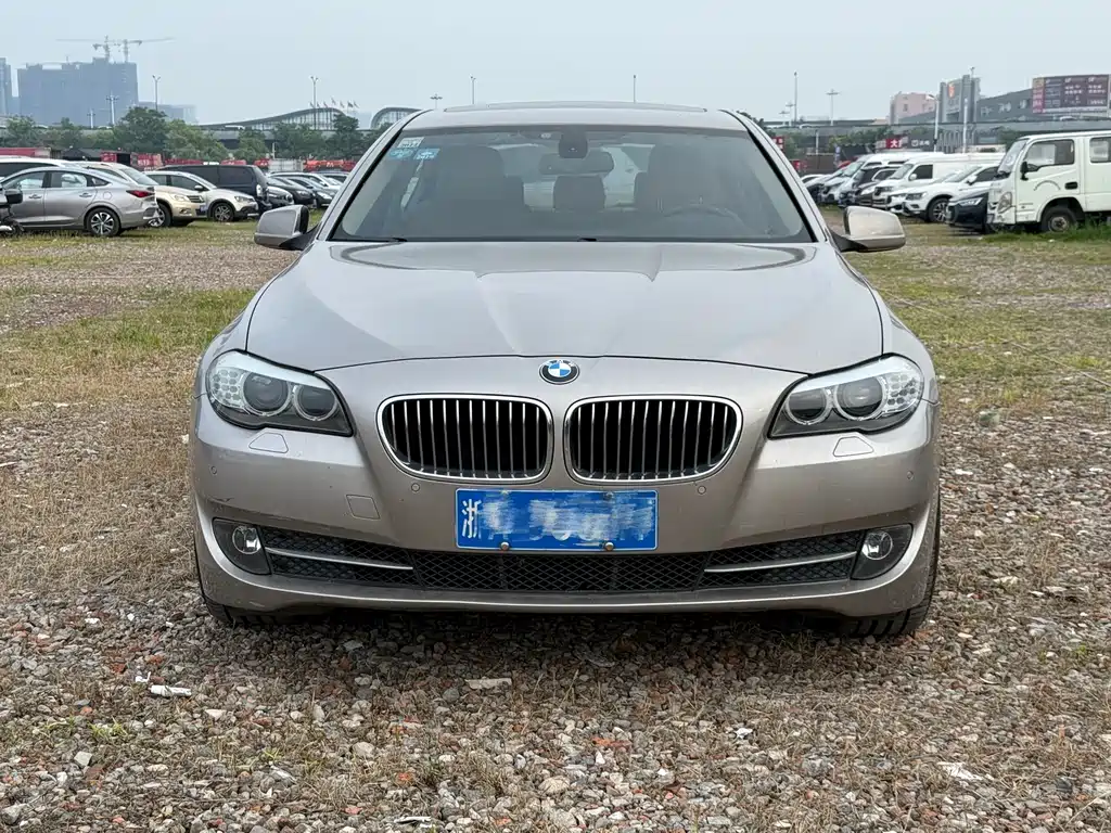 BMW 5 Series 2012 — фото 2