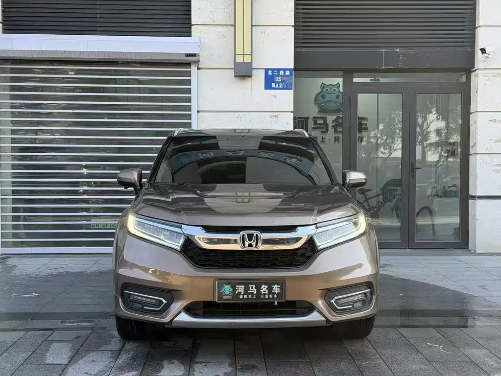 Honda Avancier 2017 — фото 1