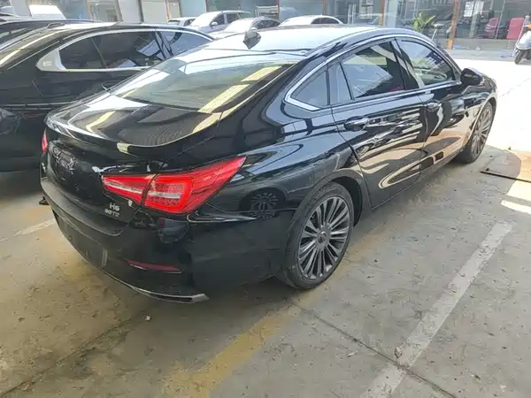 Hongqi H5 2019
