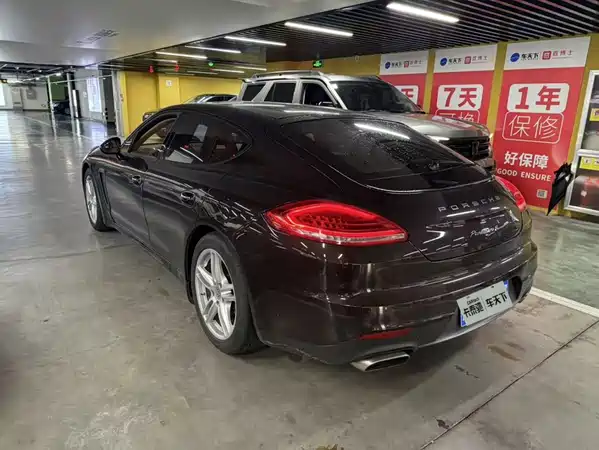 Porsche Panamera 2014