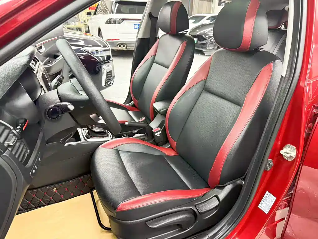 Kia KX CROSS 2017 — фото 16