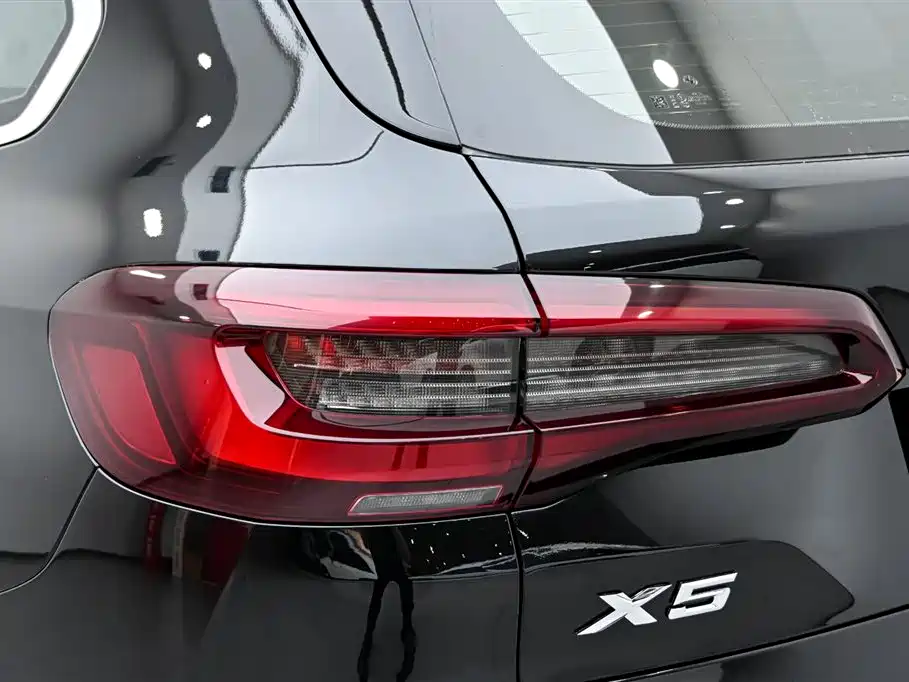 BMW X5 2026 — фото 10