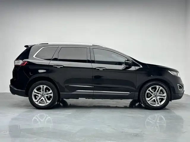 Ford Edge 2019 — фото 8