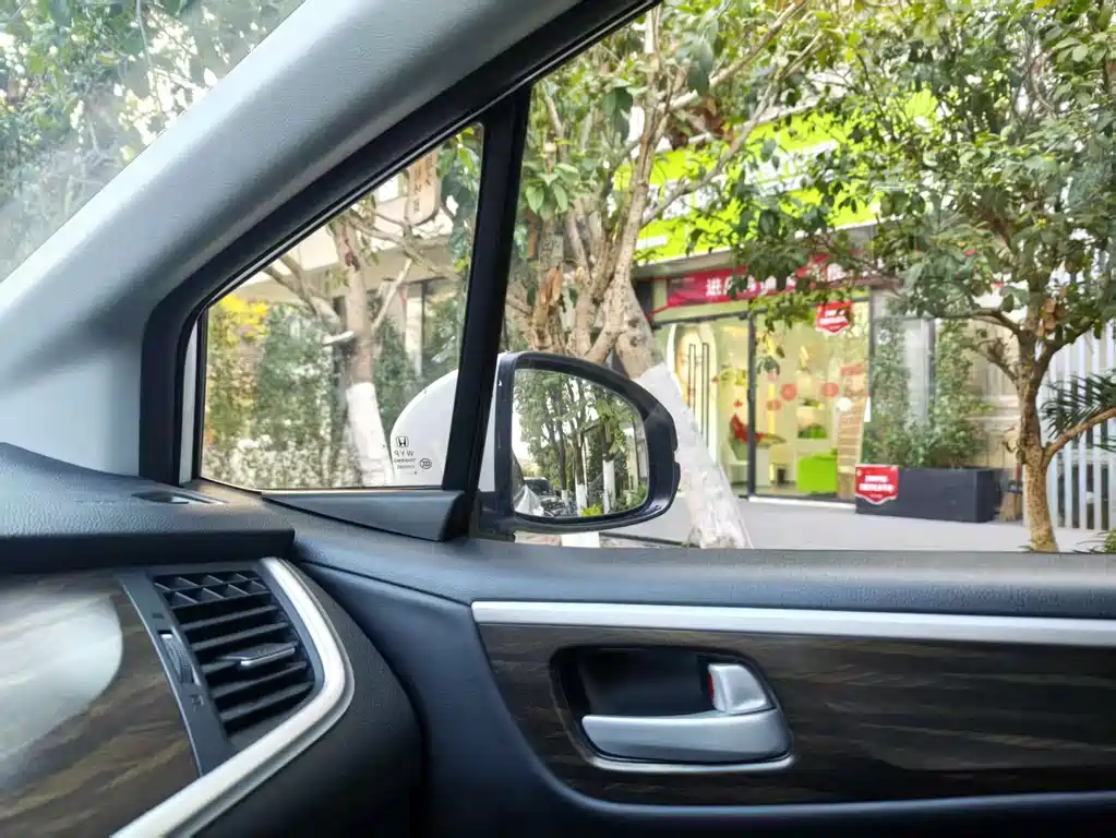 Honda Jade 2018 — фото 24