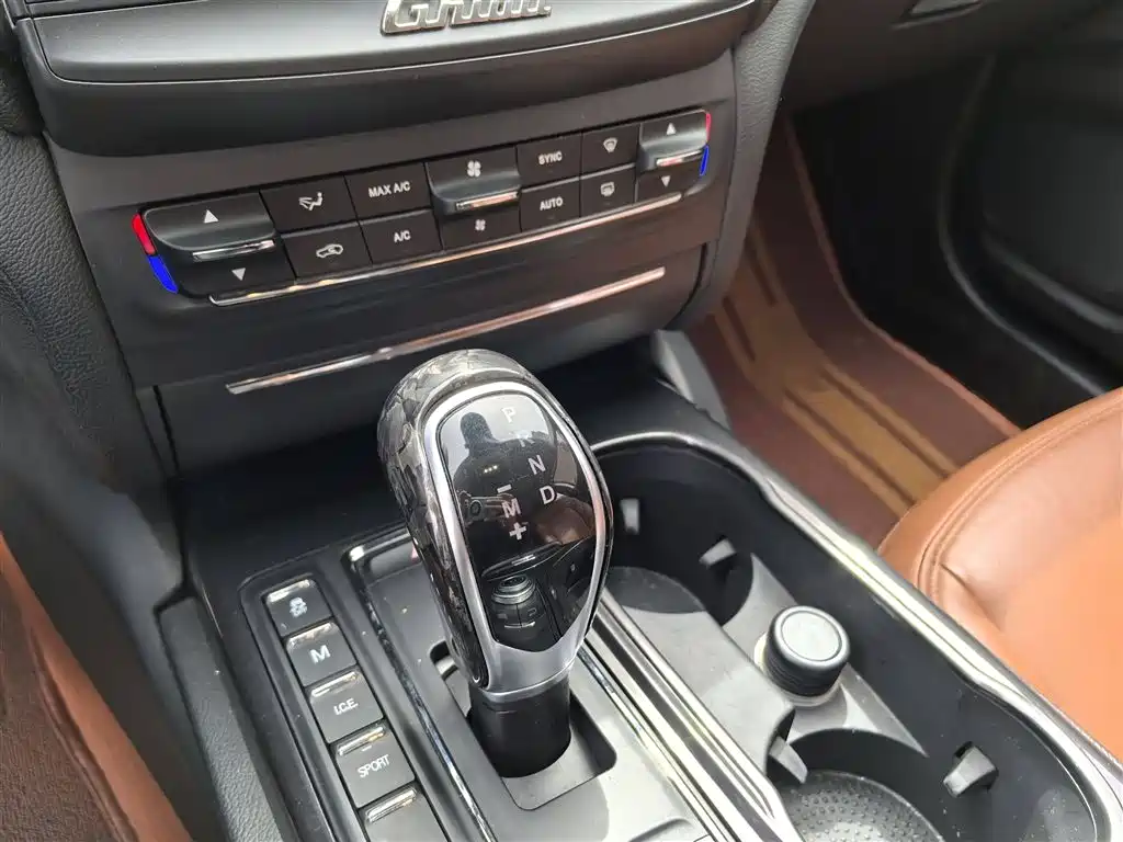 Maserati Ghibli 2016 — фото 18