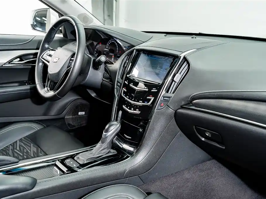 Cadillac ATS-L 2016 — фото 17