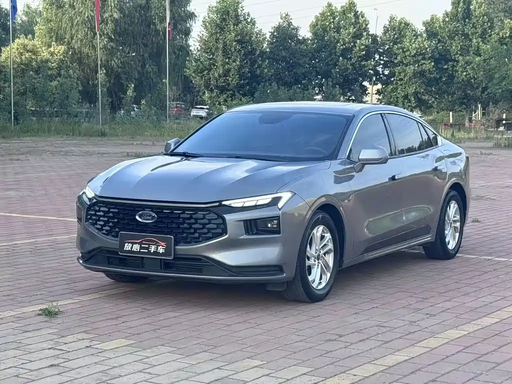 Ford Mondeo 2023 — фото 3