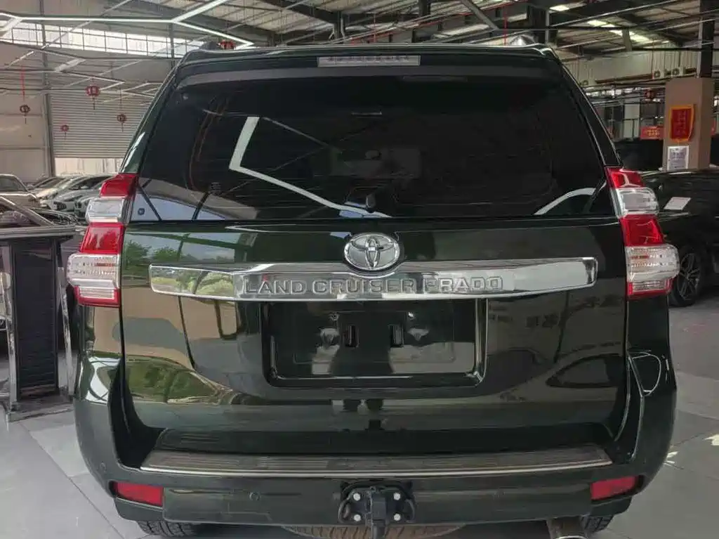 Toyota Prado 2015 — фото 4