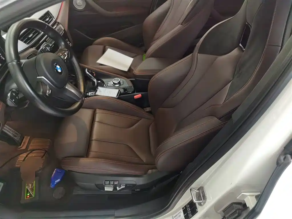 BMW X2 2022 — фото 15