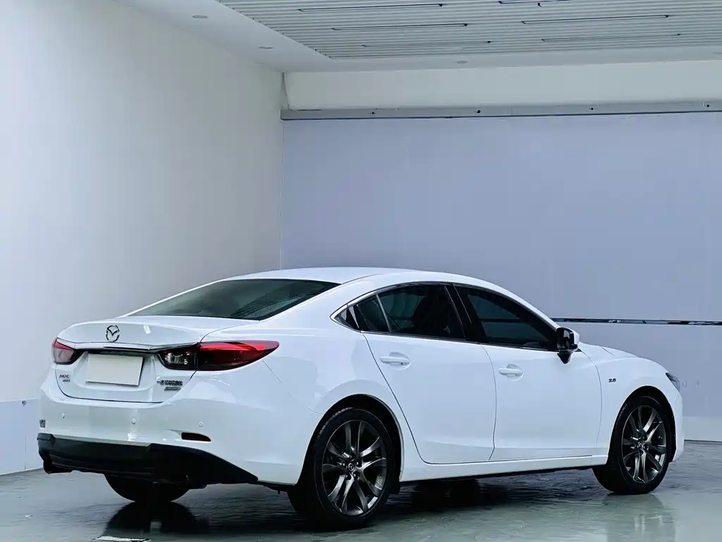 Mazda Atenza 2018 — фото 6