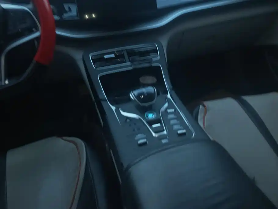 BYD Qin PLUS 2023 — фото 16