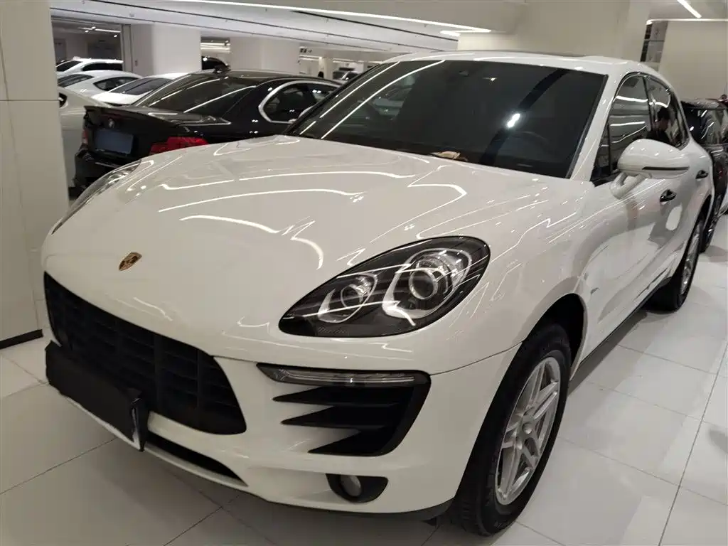 Porsche Macan 2018 — фото 2