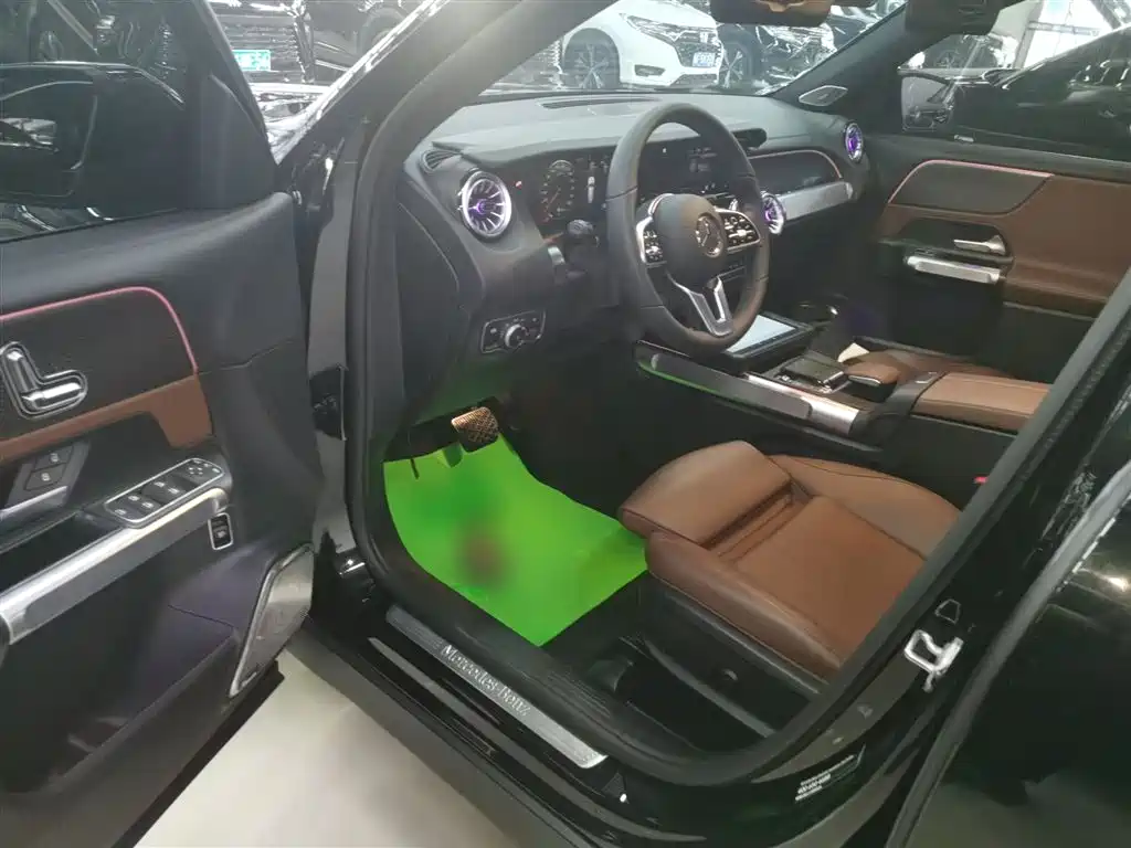 Mercedes-Benz GLB 2023 — фото 16