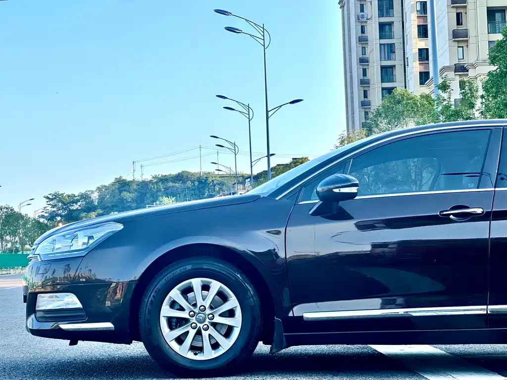 Citroen C5 2013 — фото 11