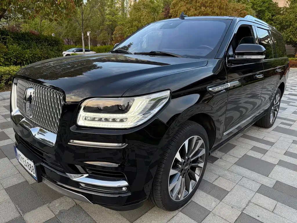 Lincoln Navigator 2018 — фото 1