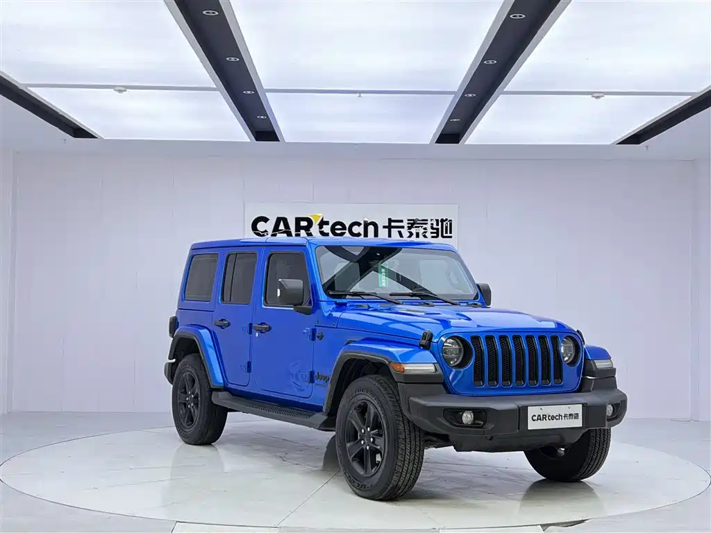 Jeep Wrangler 2023 — фото 2