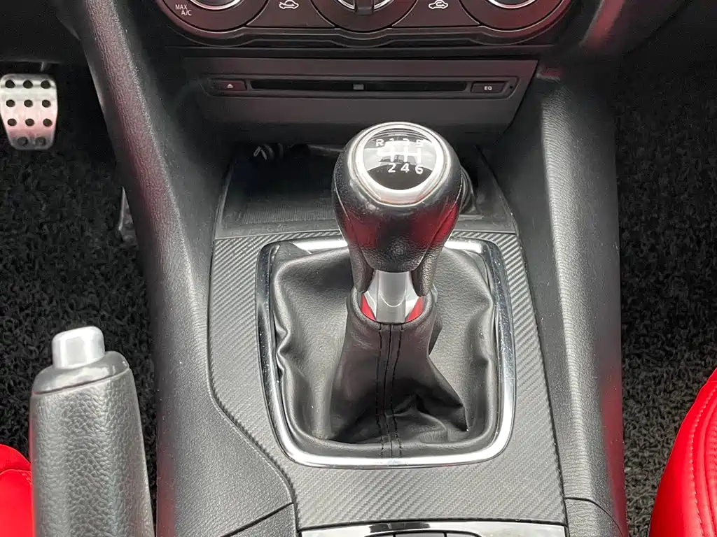 Mazda 3 Axela 2015 — фото 12