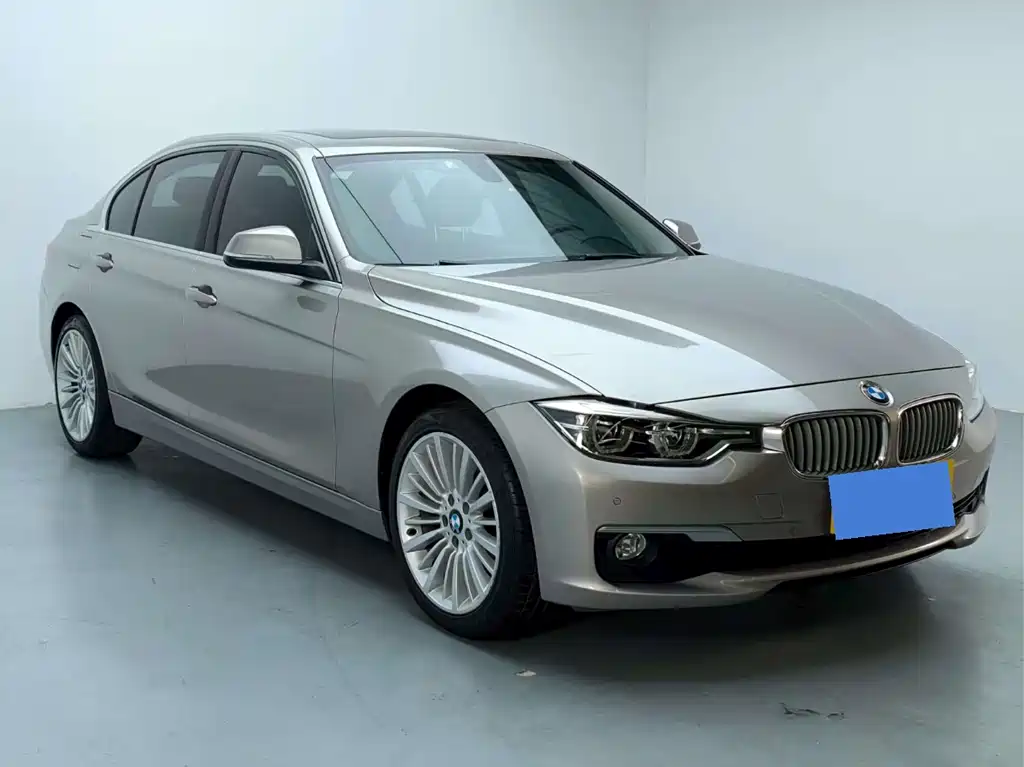 BMW 3 Series 2018 — фото 3