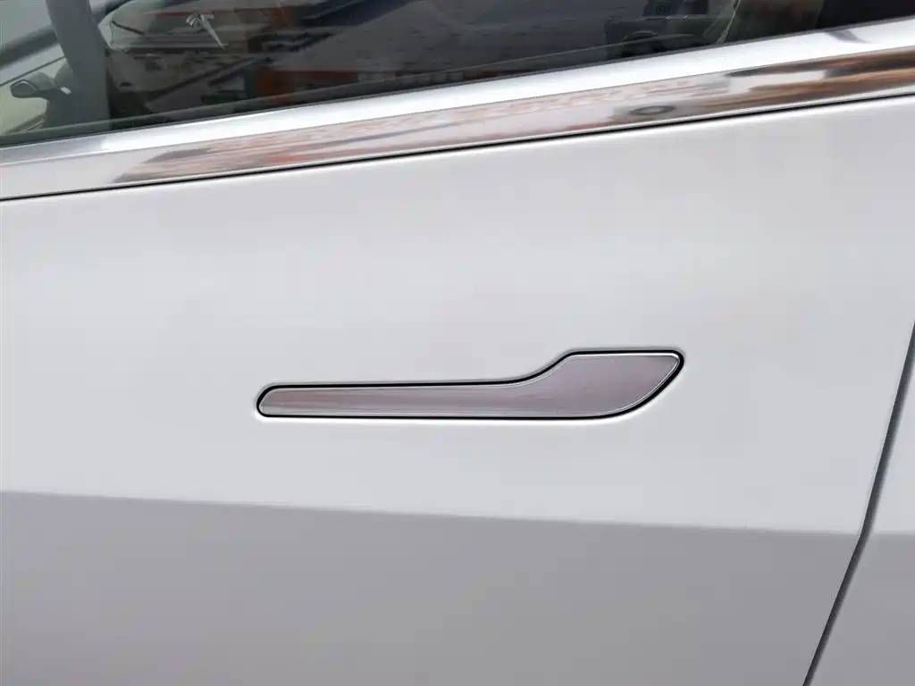 Tesla Model 3 2020 — фото 18