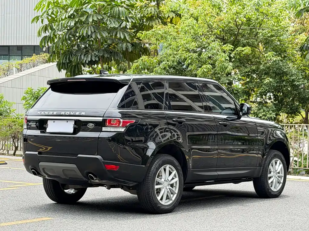 Land Rover Range Rover Sport 2017 — фото 6