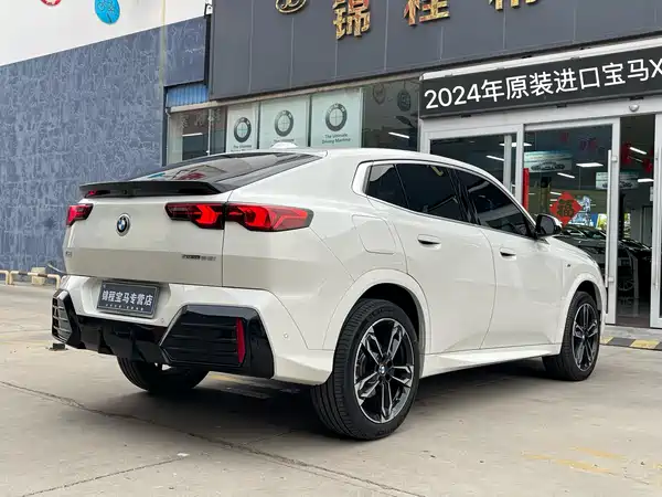 BMW X2 2024